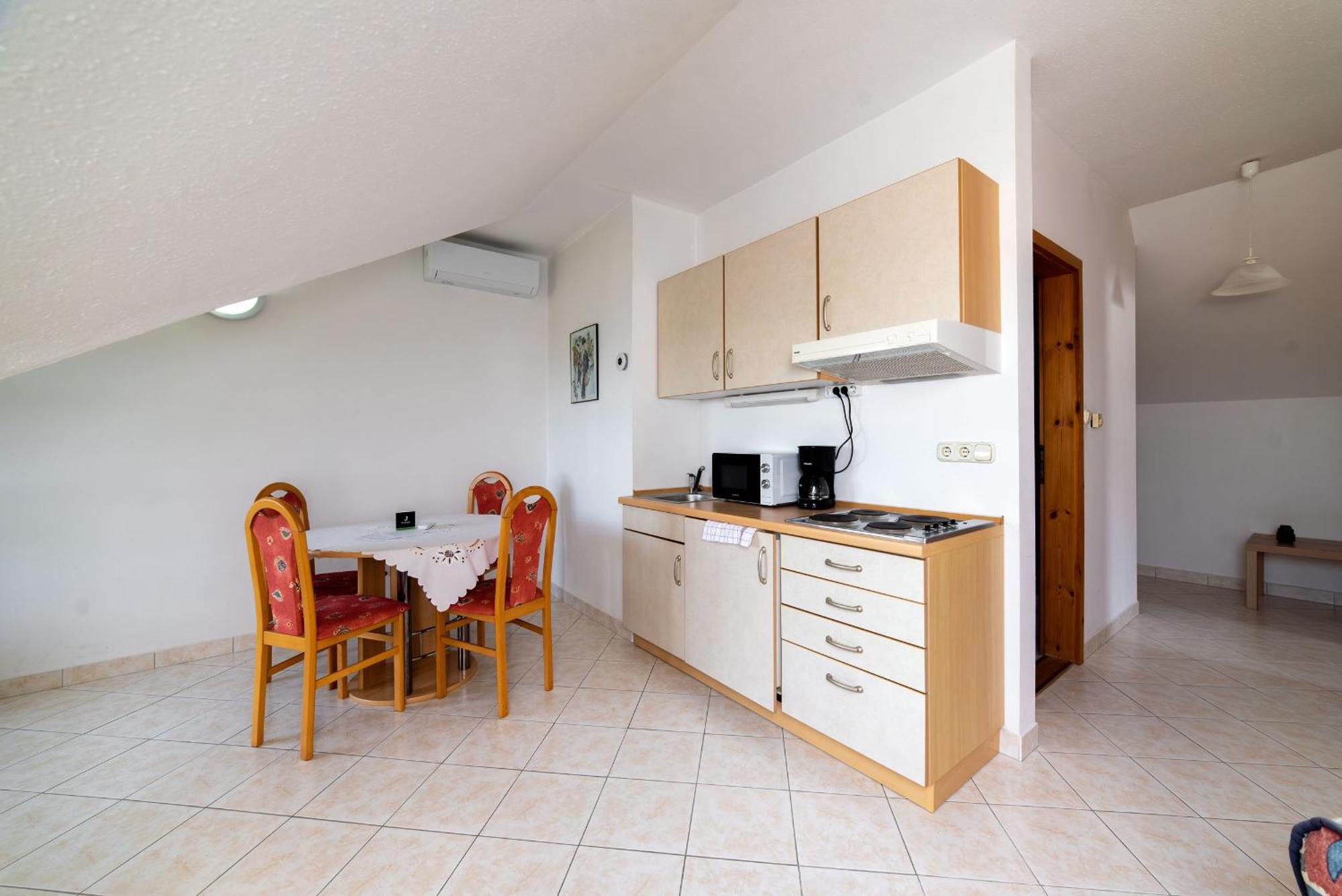 Donauresidenz Apartment Dunabogdany Luaran gambar